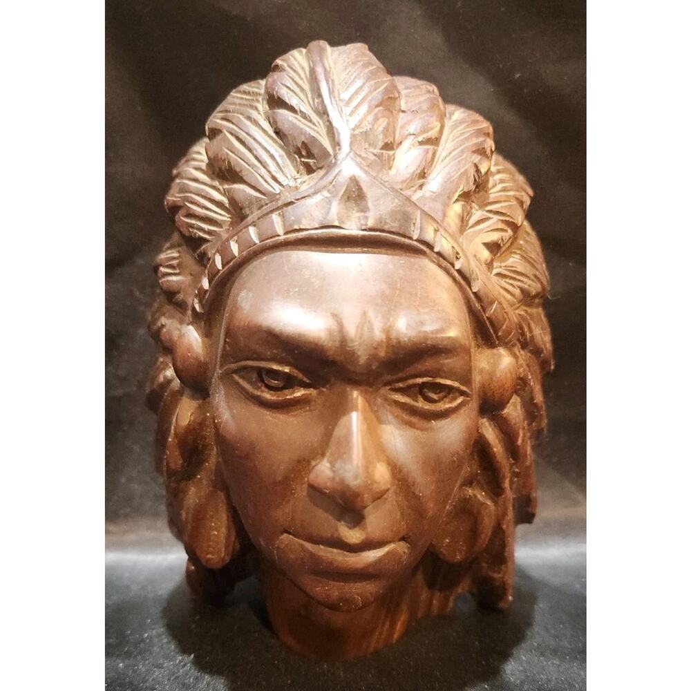 wooden sculpture Native American chief w/feathered headdress 6"